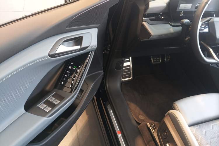 Used Audi Q6L e-tron 2026 First Launch Navigation Edition