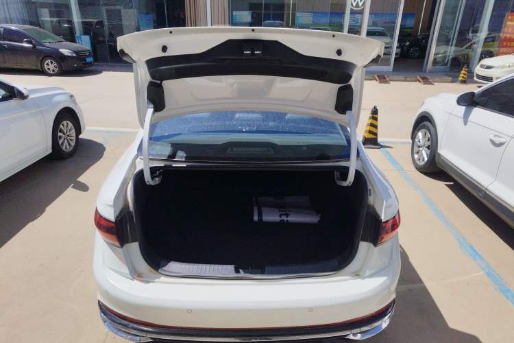 Used Volkswagen Sagitar 2023 300TSI DSG Excellence Edition