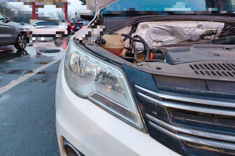 Used Volkswagen Tiguan 2012 1.8TSI Automatic Two-Wheel Drive Elite Edition Right Front Headlight