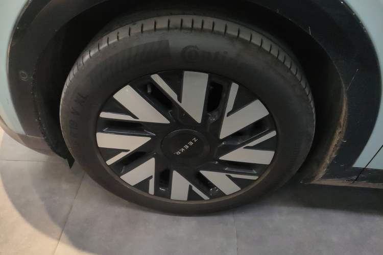 Used Zeekr MIX 2025 Long-Range Intelligent Driving Edition
