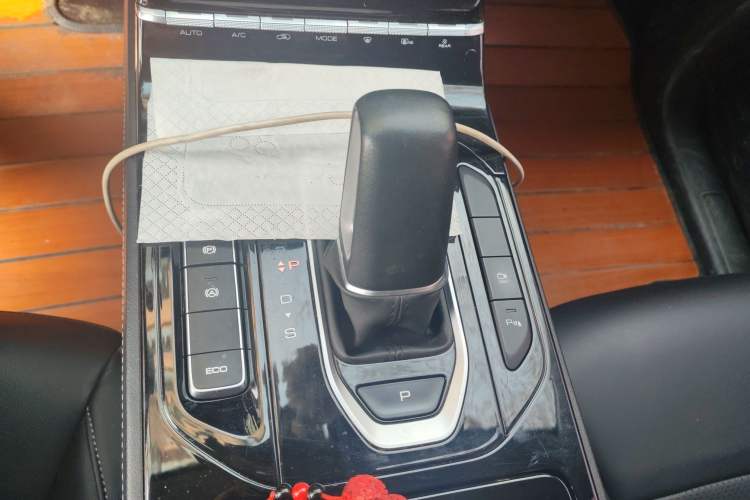 Used Wuling Victory 2020 1.5T CVT Flagship Edition Gear Lever