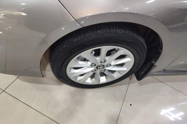 Used Toyota Corolla 2021 Dual-Motor 1.8L E-CVT Elite Edition