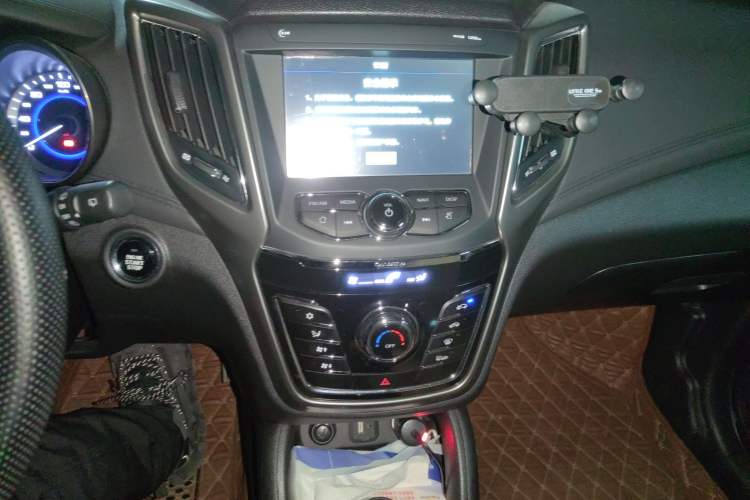 Used Changan CS35 2017 1.6L Automatic Prestige Model