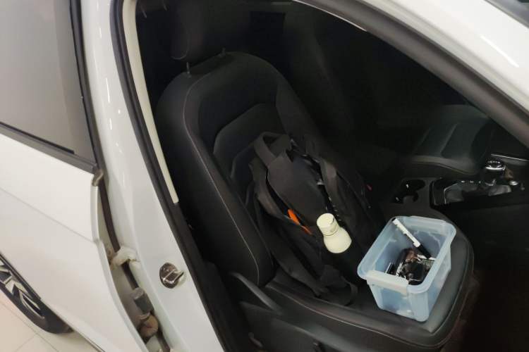 Used Volkswagen Tayron 2022 280TSI Two-Wheel Drive Luxury Smart Connectivity Version
