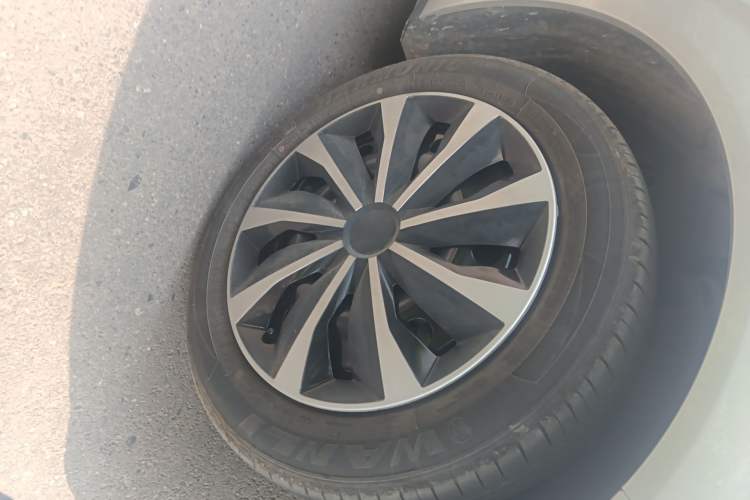 Used ARCFOX T1 2025 Model 425 PRO Right Front Wheel Hub