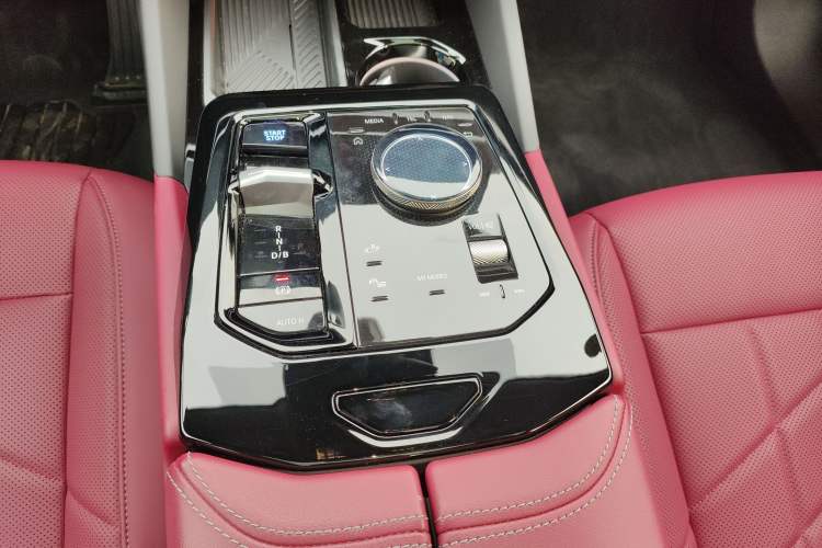 Used BMW i5 2024 eDrive 35L M Sport Package
