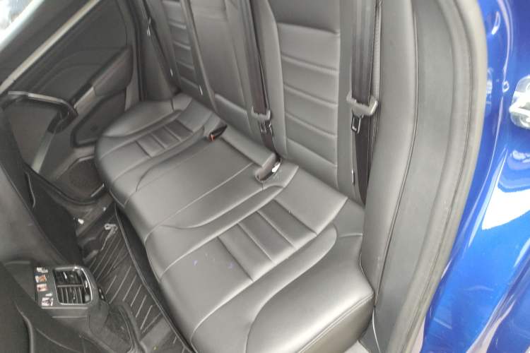 Used Haval F5 2018 1.5T i-Van
