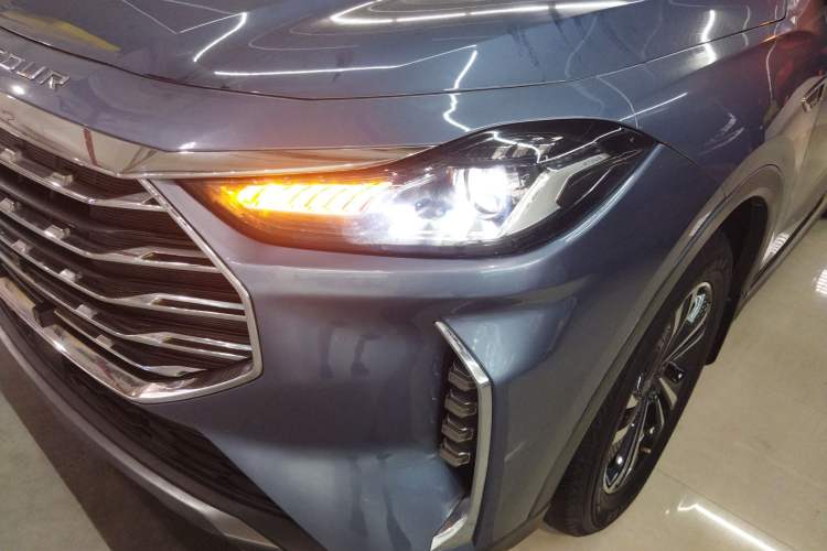 Used JETOUR X70 PLUS 2021 1.5T DCT Mountain 7-Seater
