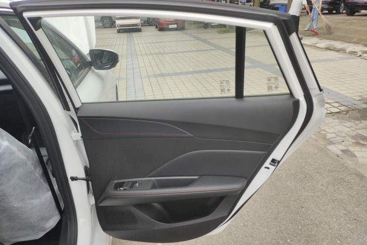 Used MG 5 2026 Model 180DVVT Global Luxury Edition