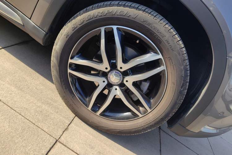 Used Mercedes-Benz GLA 2015 GLA 220 4MATIC Fashion Model