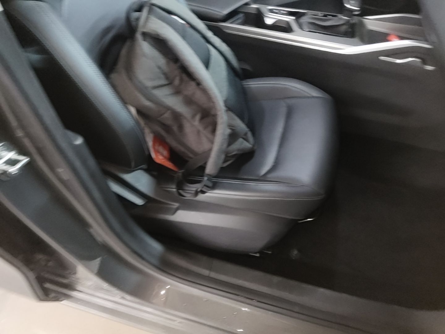 Geely Auto Emgrand 2025 4th Generation 1.5L CVT Luxury Version — снимка 19