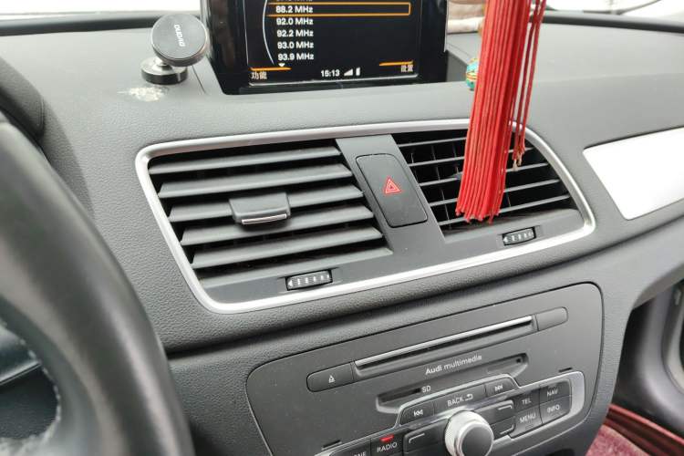 Used Audi Q3 2017 30 TFSI Fashion Model
