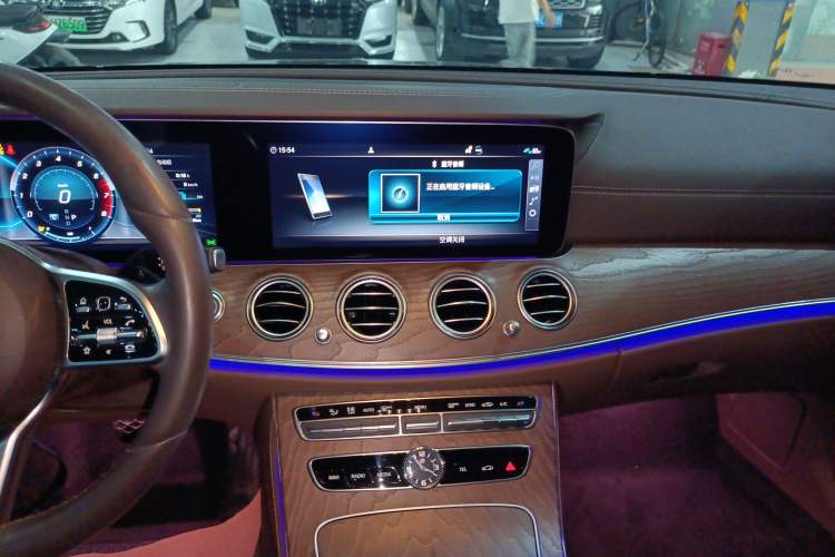 Used Mercedes-Benz E-Class 2019 Restyled E 300 L Luxury Edition
