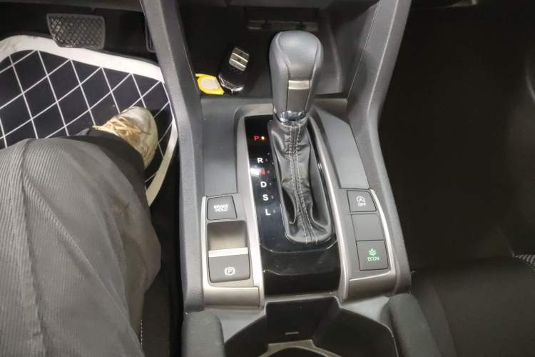 Used Honda Civic 2021 HATCHBACK 220TURBO CVT New Trendsetter