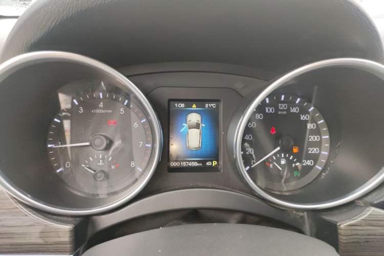 Used Haval H9 2015 2.0T Four-Wheel Drive Standard Model 7 Seats