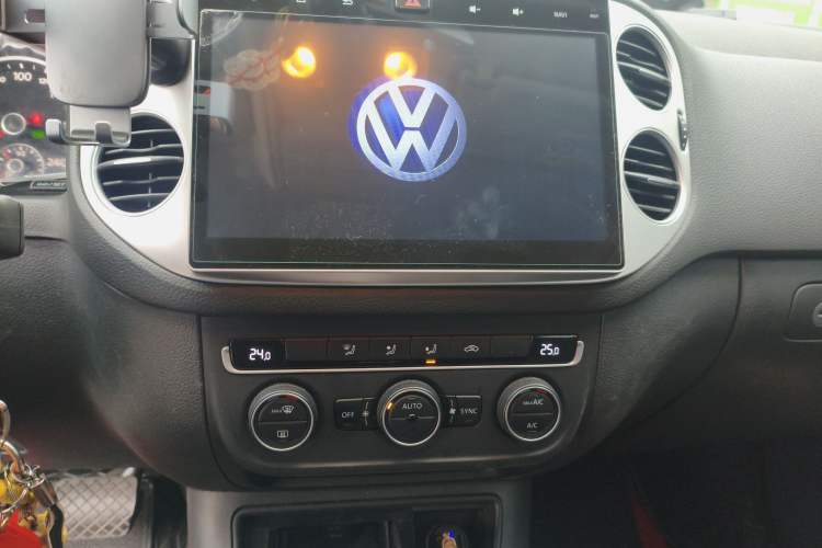 Used Volkswagen Tiguan L 2015 1.8TSI Automatic Two-Wheel Drive Comfort Edition
