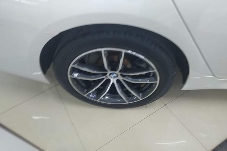 Used BMW 5 Series 2022 Restyled 525Li M Sport Package
