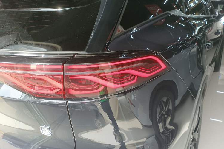 Used BYD Tang New Energy 2024 DM-i Glory Edition 112KM Flagship Model