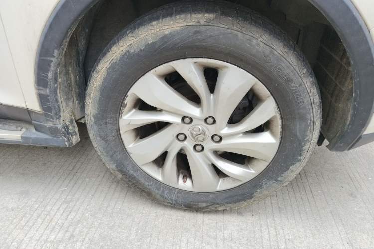 Used BAIC Senova X65 2015 2.0T manual Comfort trim level
