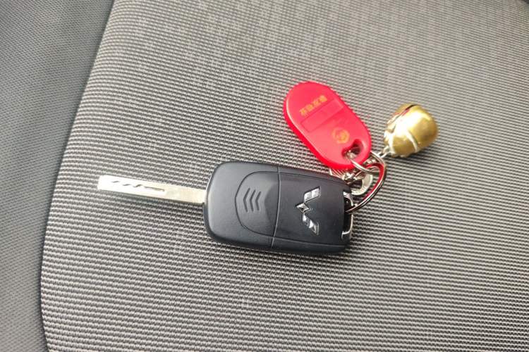 Used Wuling Hongguang MINIEV 2021 Macaron Fashion Edition Lithium-Ion Battery
