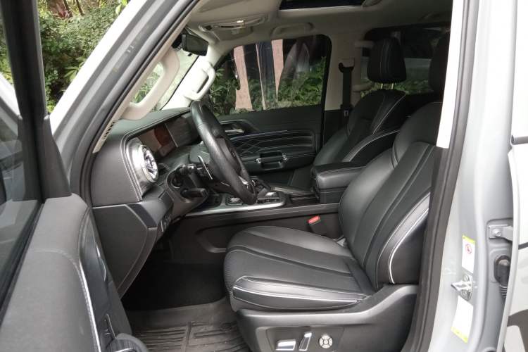 Used Tank 300 2021 Off-Road Edition 2.0T Conqueror Left Front Seat