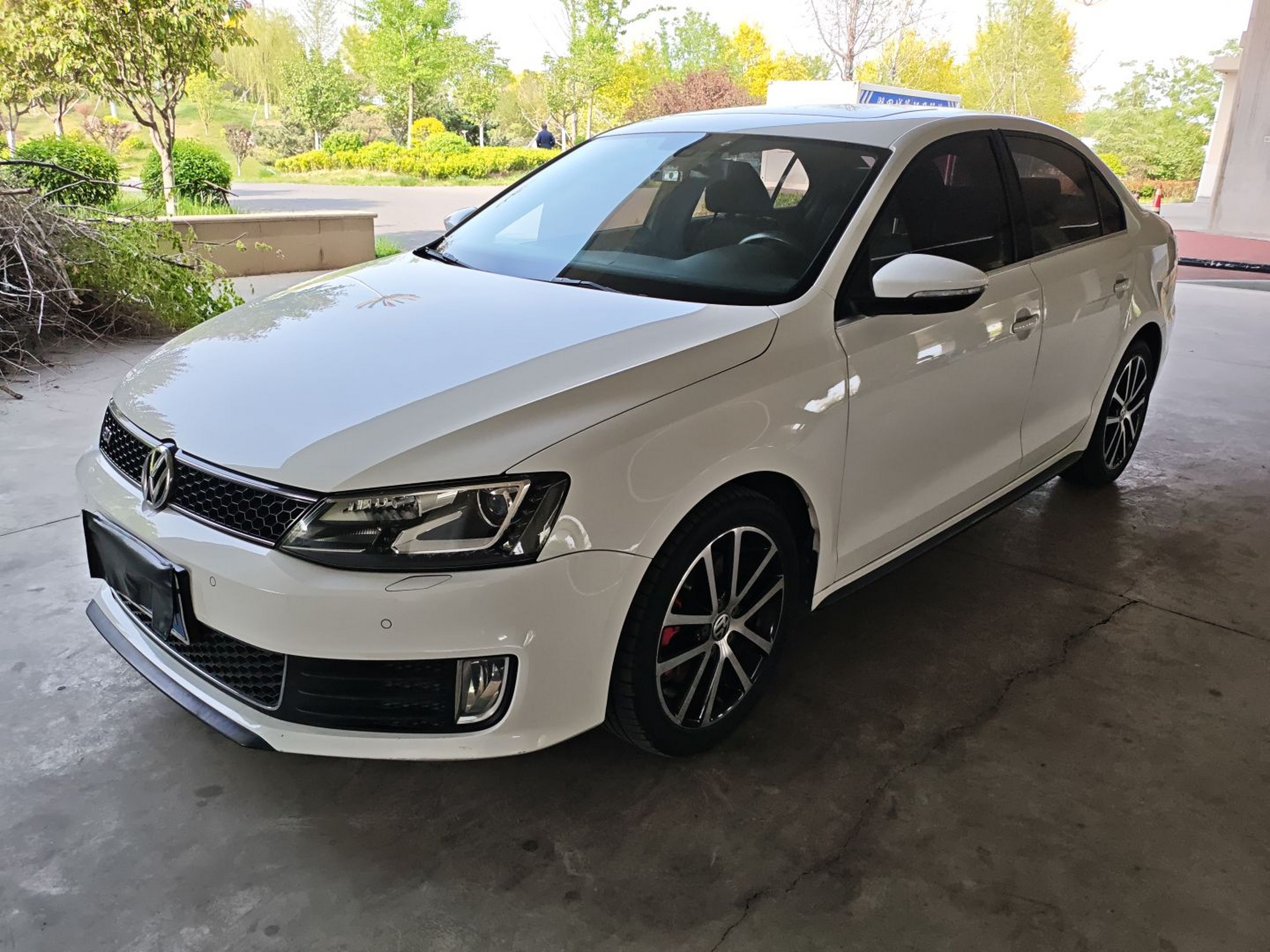 Parte inferior delantera