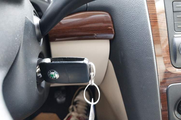 Used Skoda Octavia 2012 1.4TSI Manual - Yijun Edition Vehicle Key