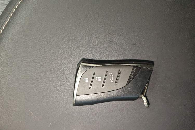 Used Lexus RZ 2023 450e All-Wheel Drive Luxury Edition