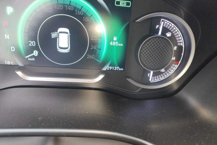 Used Hyundai Santa Fe 2023 Traveler 380T GDi Automatic All-Wheel Drive GLX HTRAC Elite Edition Odometer Close Up