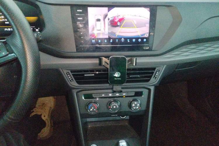 Used Volkswagen Tharu 2022 280TSI Two-Wheel Drive Trend Edition
