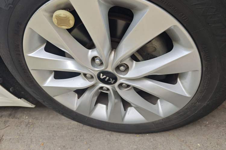 Used Kia K5 2016 1.6T Automatic LUX
