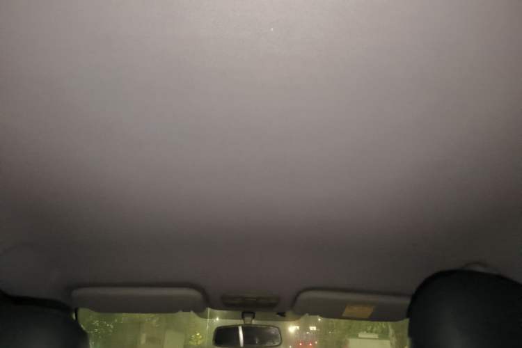 Used Zotye Z300 2014 New Vision 1.5L Manual Luxury Model