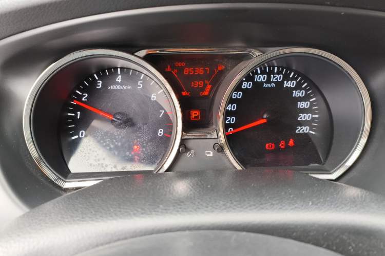 Used Nissan Livina 2015 1.6XE CVT Comfort Edition Instrument Cluster