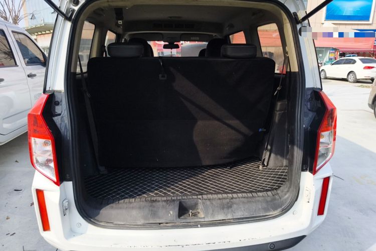 Used Wuling Hongguang PLUS 2019 1.5T Manual Luxury 7-Seater
