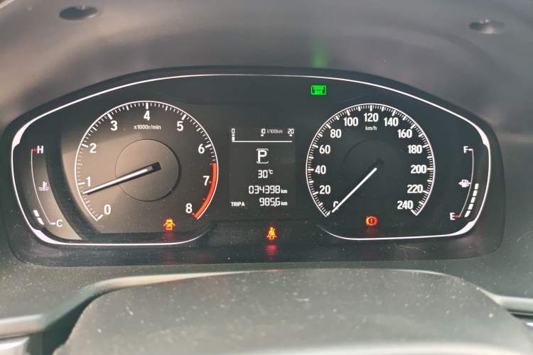 Used Honda Inspire 2019 260TURBO Elegant Edition China VI Emission Standard Odometer Close Up