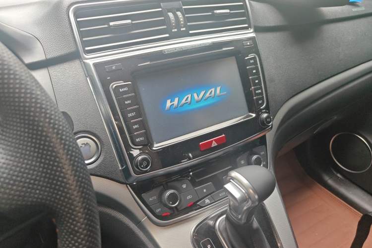 Used Haval H6 2015 Sport Edition 1.5T Automatic Two-Wheel Drive Luxury Model
