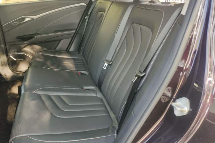 Used NETA U 2022 Zhi 400 Lithium-Nickel-Manganese-Cobalt Energy System