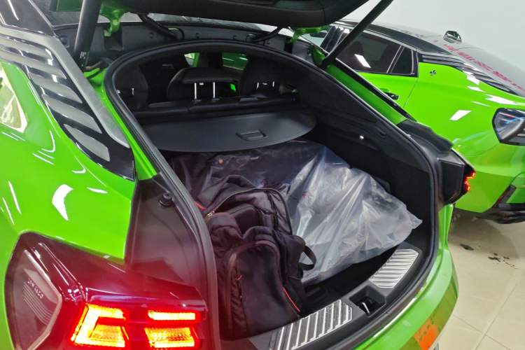 Used Lynk & Co 05 2022 05+ 2.0TD Automatic Exploration Edition
