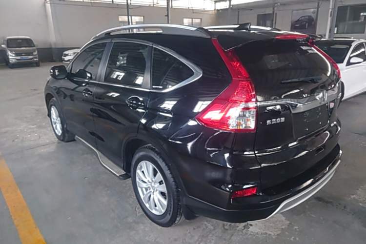 Used Honda CR-V 2016 2.0L two-wheel drive Urban Edition
