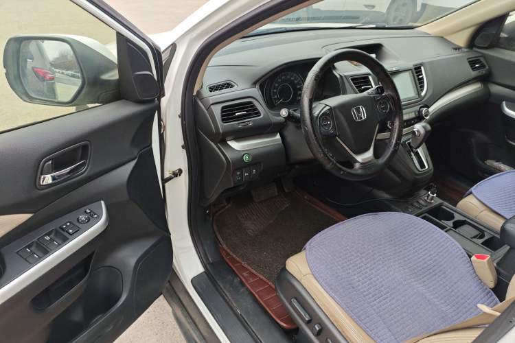 Used Honda CR-V 2015 2.4L four-wheel drive luxury version
