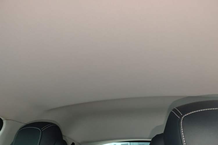 Used Roewe Clever 2022 311km QiQi BoBo Edition Headliner