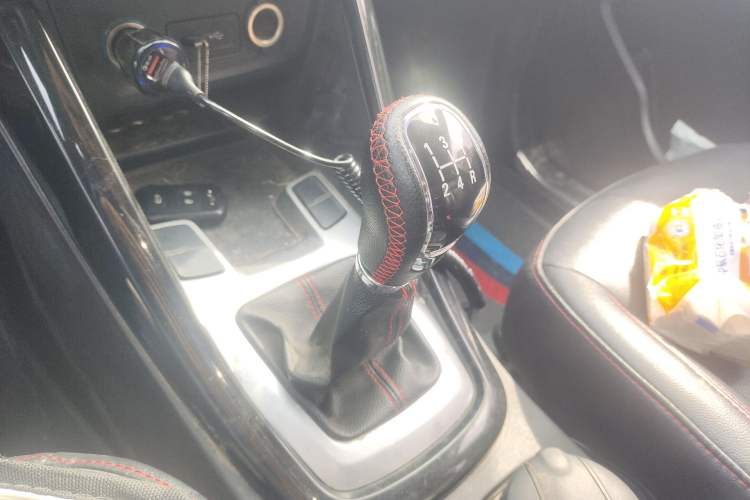 Used Chery Tiggo 5 2015 1.5T Manual Luxury Edition Gear Lever