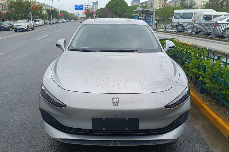 Used Roewe D7 2023 DMH 125km Excellence Edition