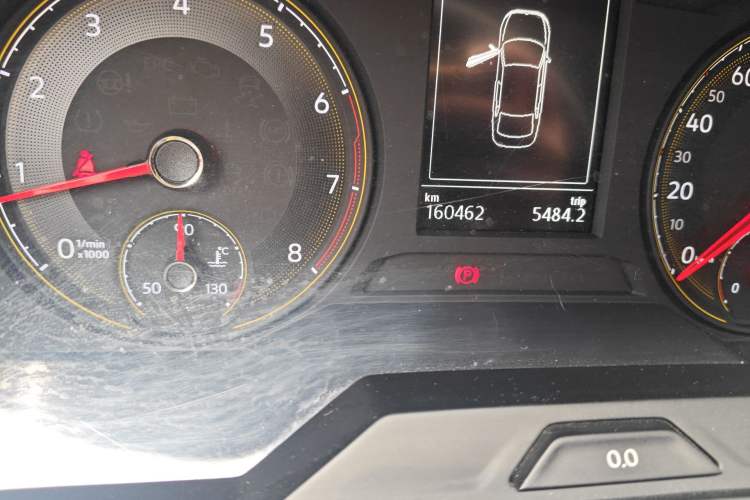 Used Volkswagen Lavida 2018 1.5L Automatic Comfort Edition China V Standard Odometer Close Up