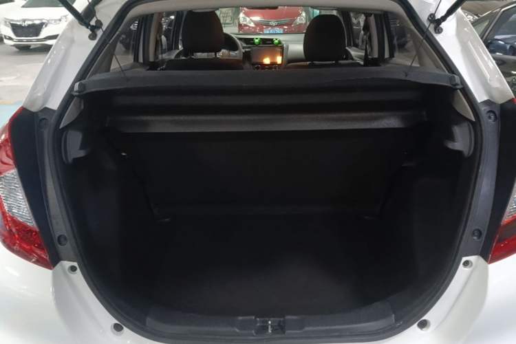 Used Honda Fit 2018 1.5L CVT Comfort Sunroof Version
