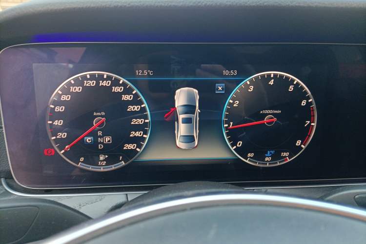 Used Mercedes-Benz E-Class 2018 E 300 L Sporty and Stylish Model
