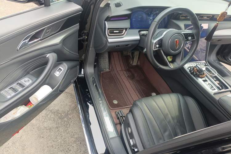 Used Hongqi H5 2024 1.5T HEV Smart Connect Flagship Edition Driver Seat