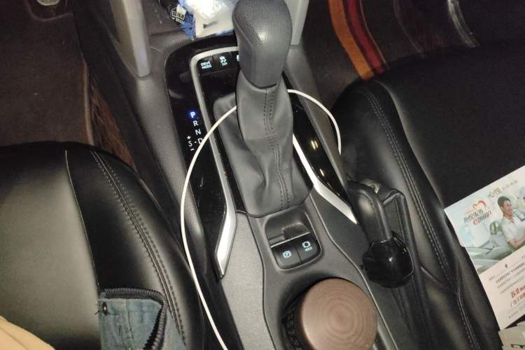 Used Toyota FRONTLANDER 2024 2.0L Smart Electric Hybrid Dual-Engine Leading Edition
