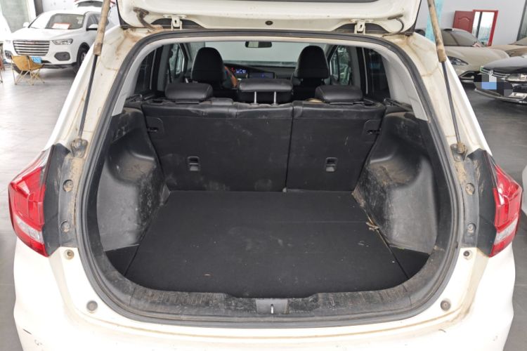 Used Honda Jade 2017 1.8L automatic Comfort version 5 seats Trunk