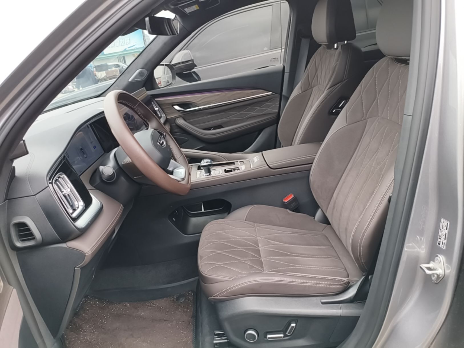 Geely Auto Monjaro L 2026 Model Oriental Yao 2.0TD Automatic Wangyue Edition — снимка 17